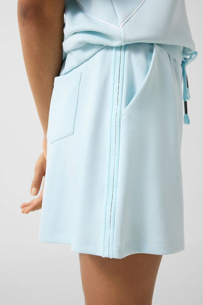 Alea Sweatshorts In Light Blue