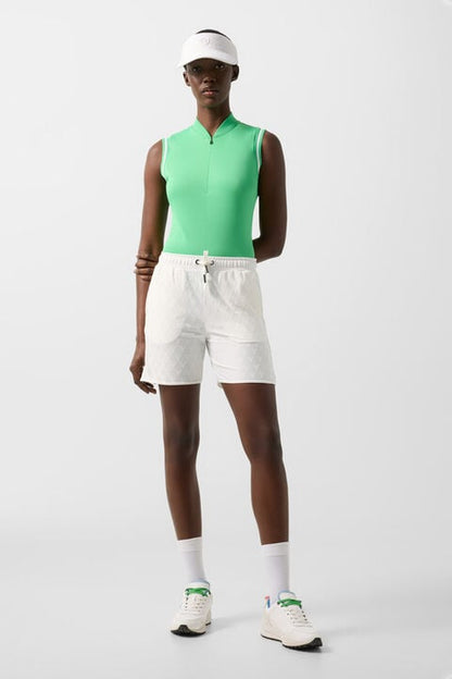 Alycia Shorts In Off-White