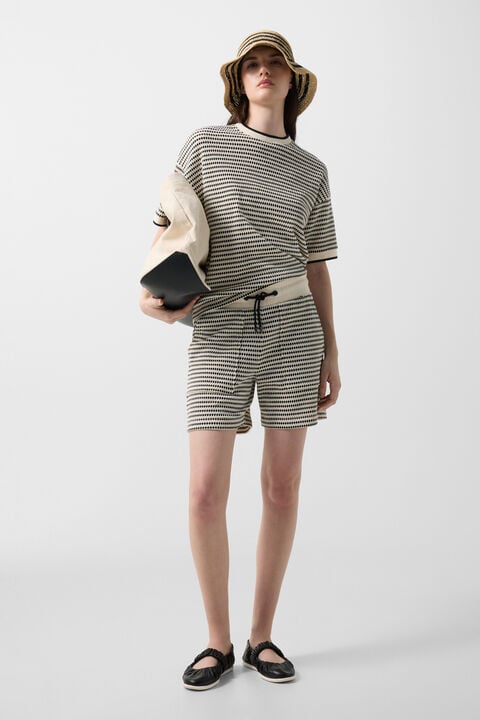 Steena Jacquard Jersey Shorts In Cream/Black