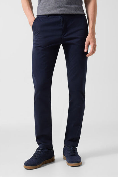 Chinos Cotton Chino In Navy Blue
