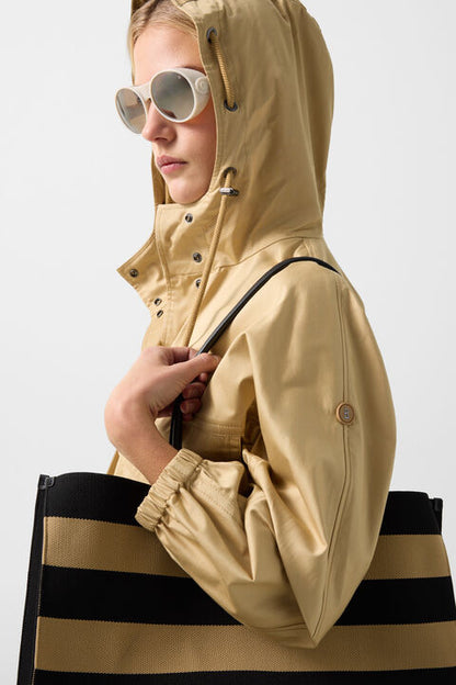 Victoria Jacket In Camel