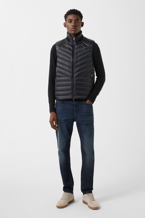 Lasse Lightweight Down Waistcoat In Navy Blue