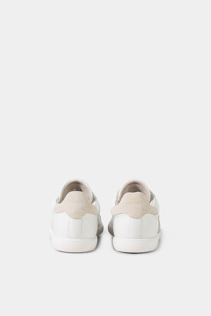 Columbus Trainers In White/Beige