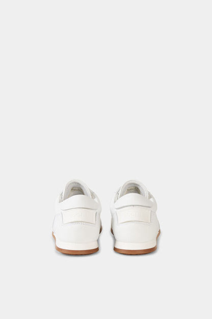 Valencia Trainers In White