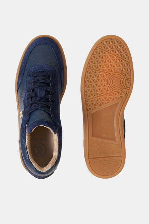 Verona Trainers In Navy Blue