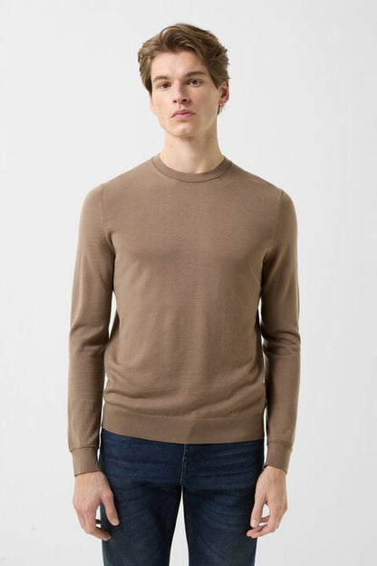 Jumper Ole In Mud