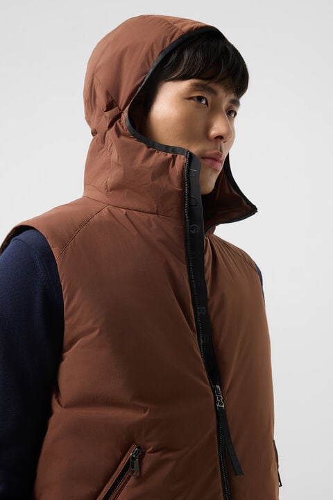 Clion Lightweight Down Waistcoat In Brown